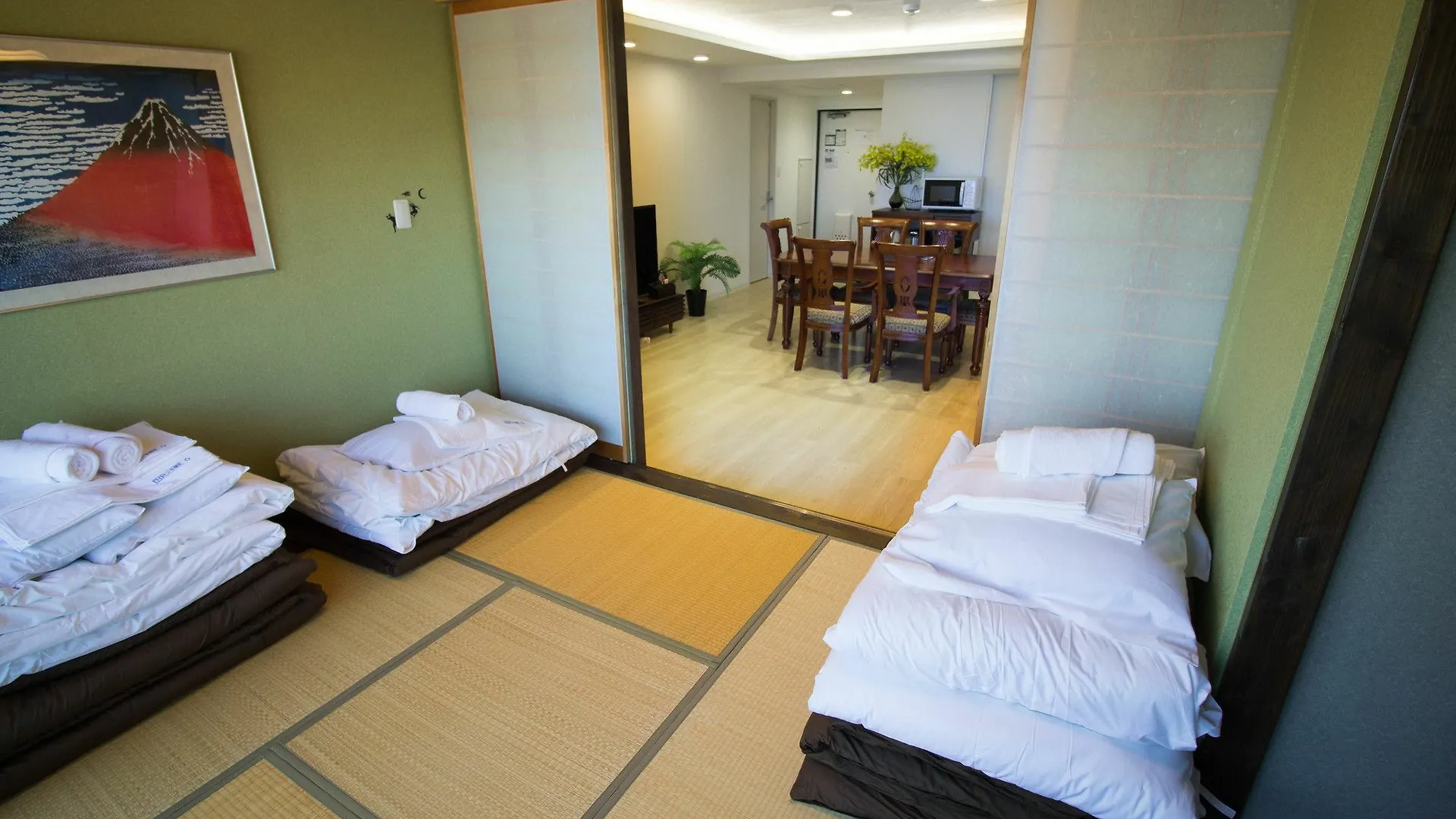 Intercity Yuhigaoka Ósaka Apartmán
